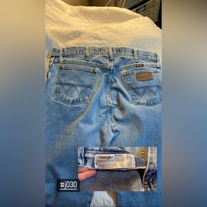 Wrangler, 33x34, blue jeans